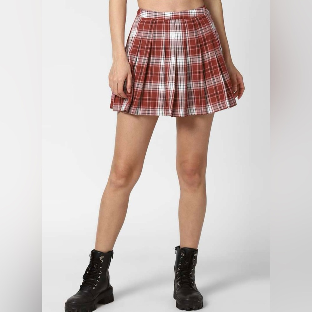 Forever 21 Red and White Plaid Mini Skirt